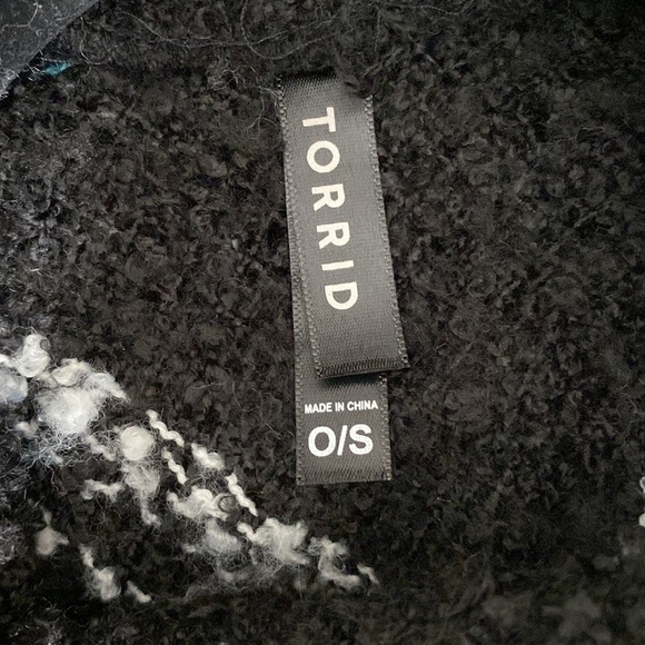 Torrid Southwestern Plaid Boho Fringe Cowl Turtleneck Poncho Sweater - Picture 7 of 7